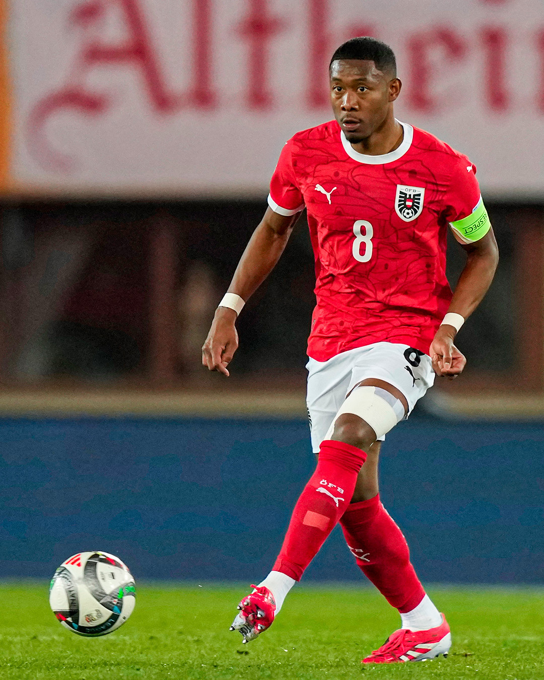 塞维利亚迎中超关键赛，赛后防线松动，更衣室稳定，年轻球员得到机会的简单介绍-开云网址